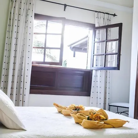 Faro Park With Private Pool Villa *