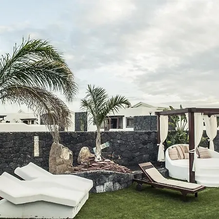 Faro Park With Private Pool Villa *